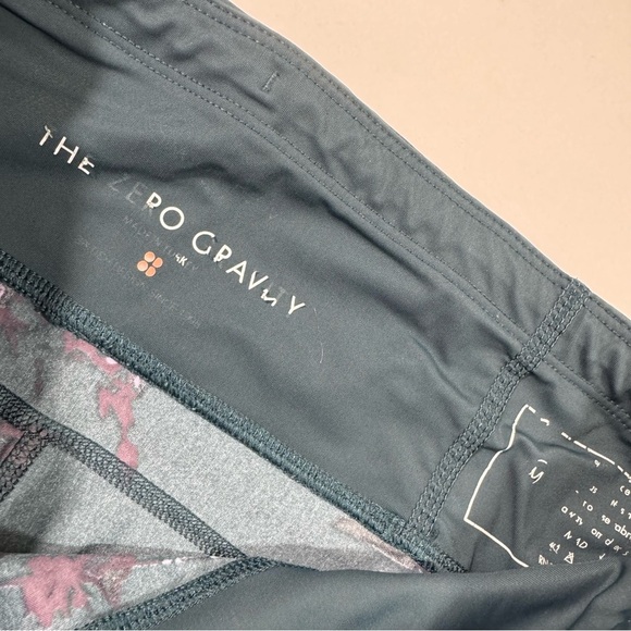 Sweaty Betty Zero Gravity Leggings Green Floral Print - Picture 5 of 9
